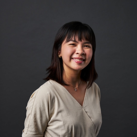 Esther Yeon Ling Yuan